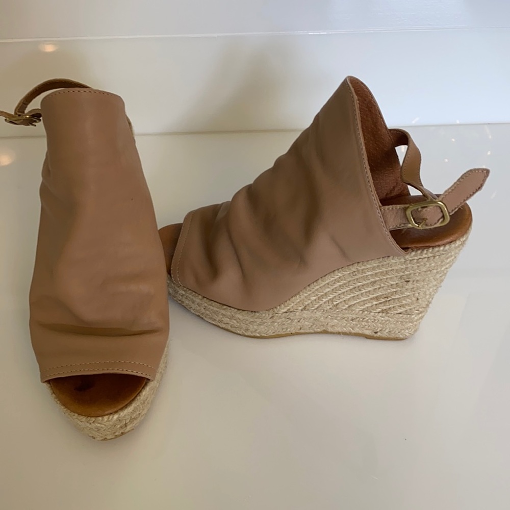 Lamb skin leather open toe espadrille wedge